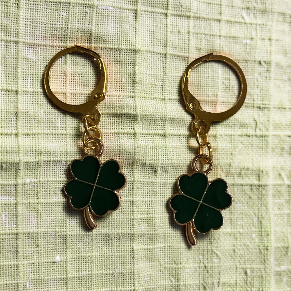 ☘️✨Modern Shamrock St. Patrick’s Day 14k Plated Gold Green Handmade Earrings ☘️✨